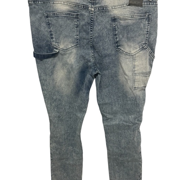 Euc men's 42x32 distressed jeans streetwear - Picture 2 of 4